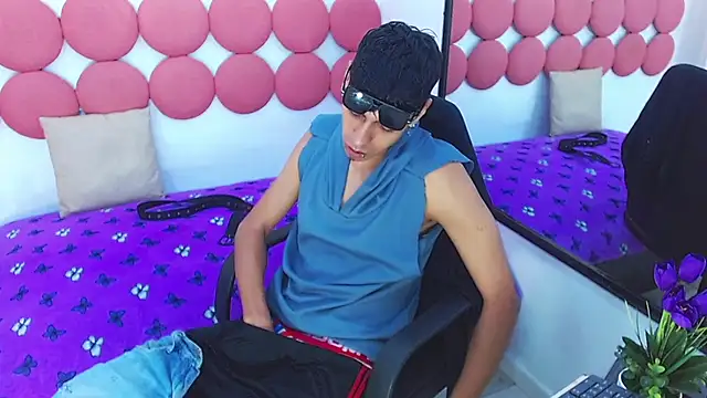 Drake_Jack Live XXX-chat