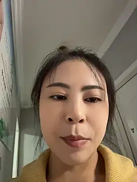 Chat XXX en directo de YaoYao8888