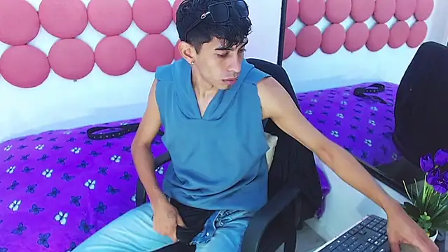 Drake_Jack élő XXX-chatje
