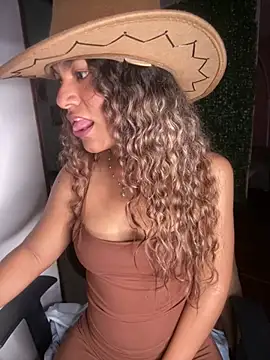 AngelPinkk_'s Live XXX Chat