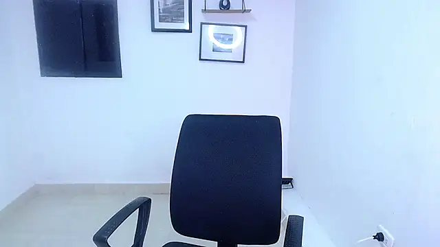 kai_vip's Live XXX Chat