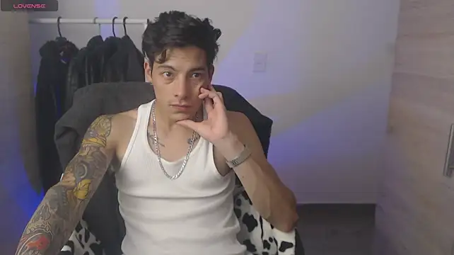 Chatroom XXX en direct de chomelo6