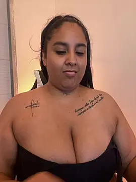 Liith Chat XXX live