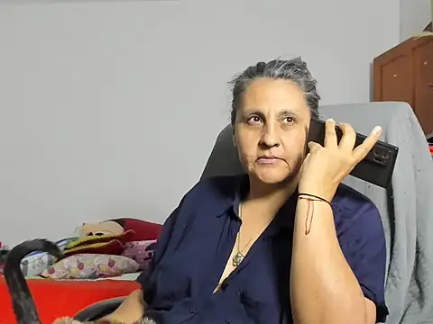 Merlyna_time: απευθείας συνομιλία ΧΧΧ