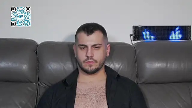 CrazyDom1's Live XXX Chat