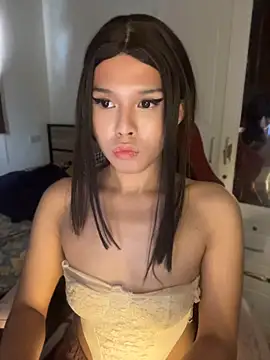Plaxxxtique's Live XXX Chat