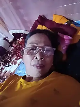 Chat +18 de Sky-rain98 ao vivo