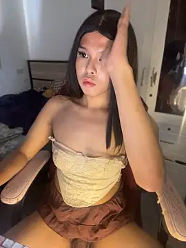 Plaxxxtique's Live XXX Chat
