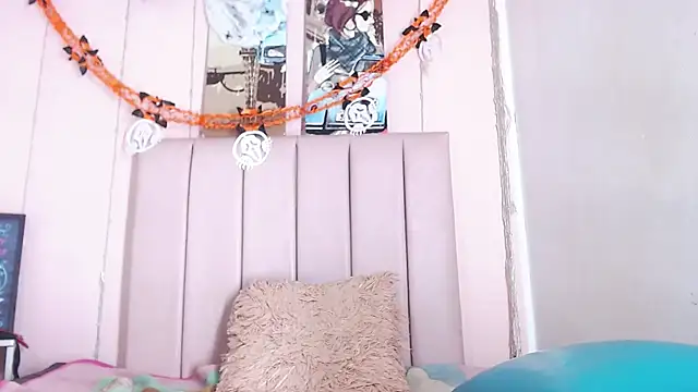 caliyah_curvesn Live XXX chat