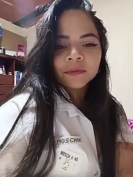 ROUSSE_SINCLAIR élő XXX-chatje