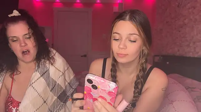 צ'אט XXX בשידור חי של BedroomBarbie