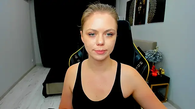 Strawberrye's Live XXX Chat