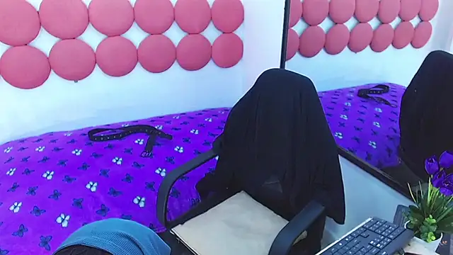 Drake_Jack Live XXX Chat