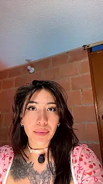 Emma-Rouse69 现场XXX聊天