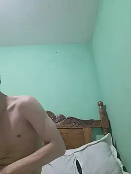 Liliith_Rose élő XXX-chatje