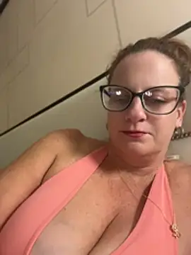 Daisymae017 élő XXX-chatje