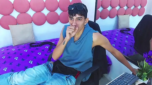 Chatroom XXX en direct de Drake_Jack