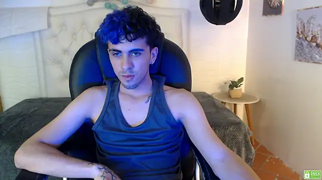 Chatroom XXX en direct de noah_bluex