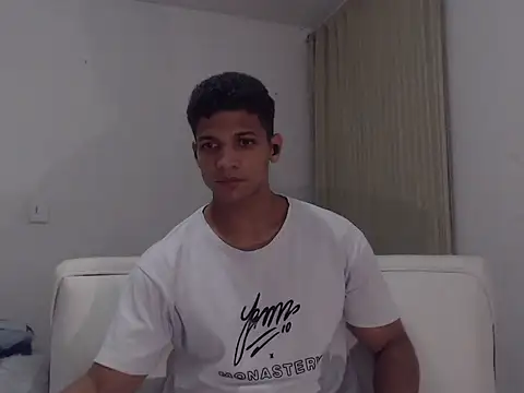 Chat +18 de rustermc ao vivo