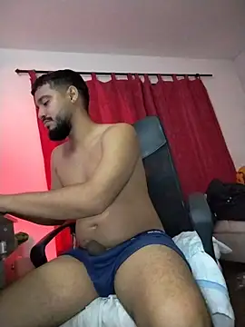BadboyX333 élő XXX-chatje