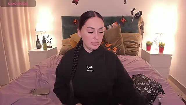 missAngellina élő XXX-chatje