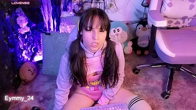 Eymmy_24n Webbikameraesitys