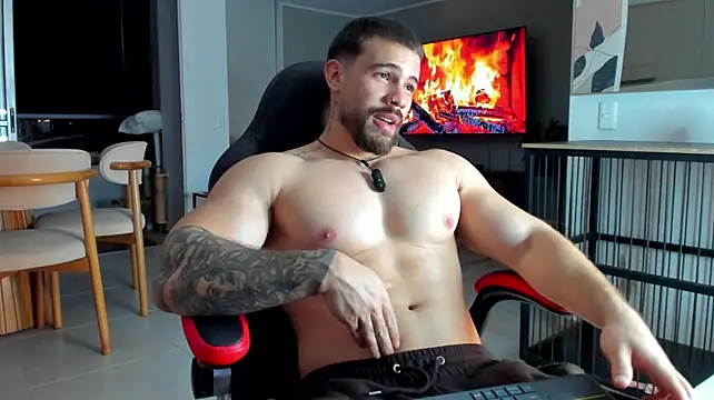 Valenthino_Salvatore élő XXX-chatje