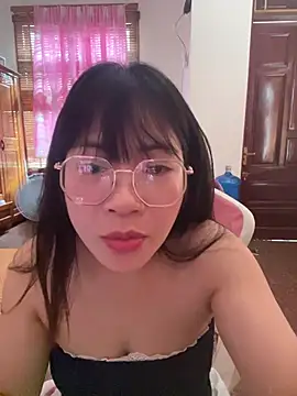-Lyly_69 现场XXX聊天