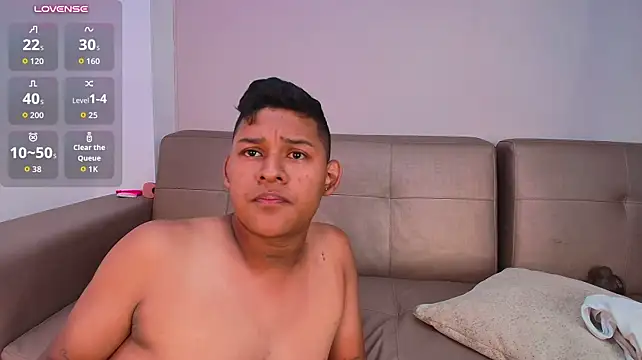 XXX chat uživo modela AlanAndAxel