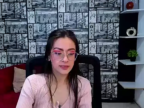 Chatroom XXX en direct de desiring_angel_