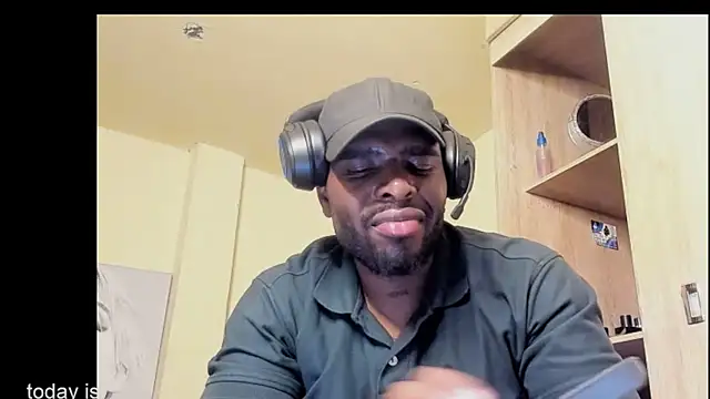 XXX chat uživo modela thomas_santtos1