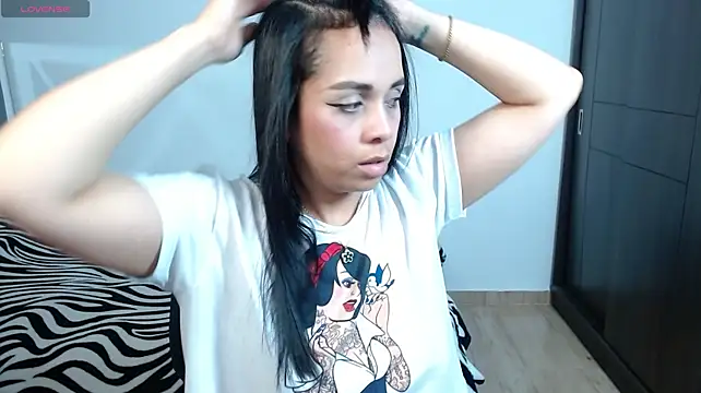 paula_lopez__ élő XXX-chatje