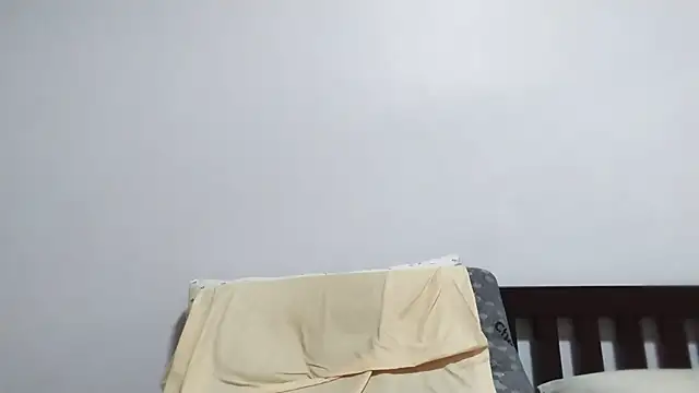 BIGUNCUTHARDCOCK – Live XXX-chat