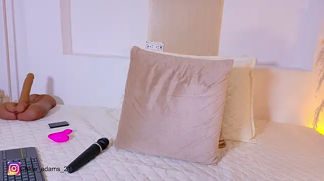 Chloe_adams_1 élő XXX-chatje