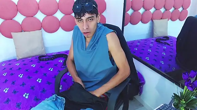 Drake_Jack Chat XXX in diretta