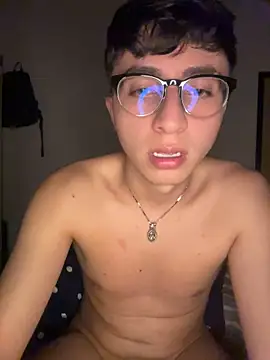 CamiRojas_boy XXX чат на живо