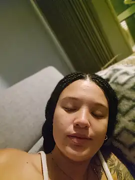 Živý XXX chat LorenRosse