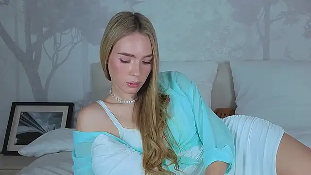 دردشة AmiliRay الجنسية المباشرة