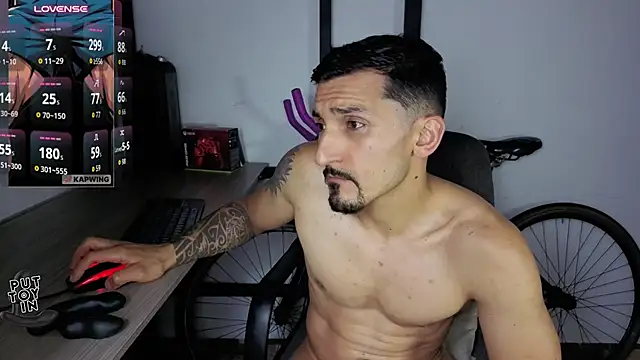 Chat XXX Live Marck_Muscle