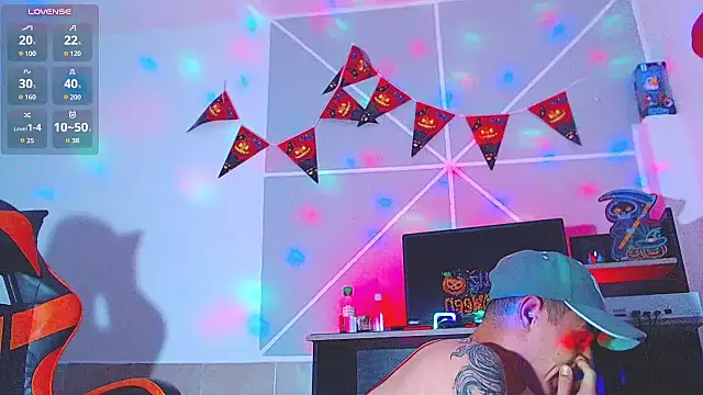 Chat XXX ao vivo de ADAM_HOT