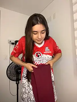 Czat XXX na żywo – Valentina_ro