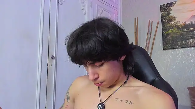 XXX chat uživo modela Tyler_durten
