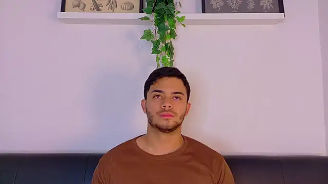 Chat +18 de TylerWest_ ao vivo
