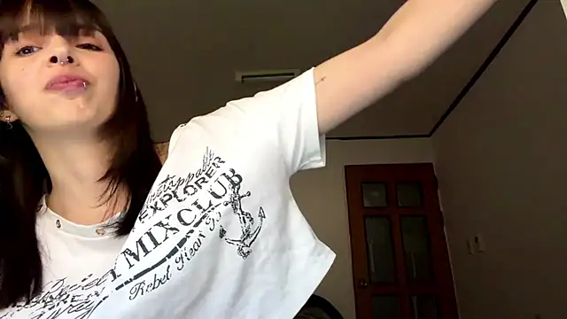 KathiePeeksn Live XXX chat
