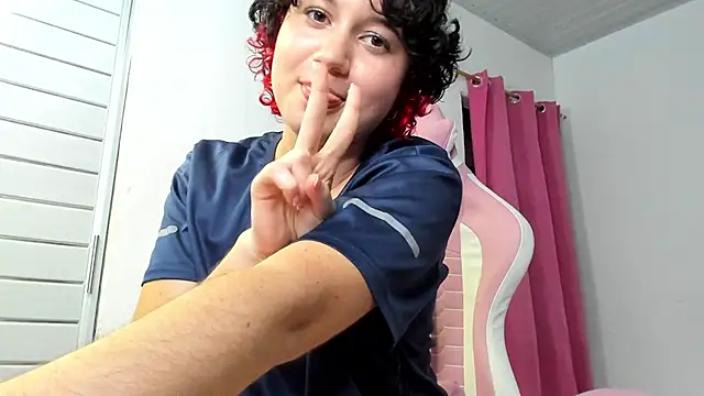 Chat +18 de Mindy_99 ao vivo