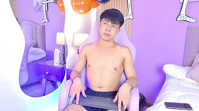 Ryu_Mont Webcam Show