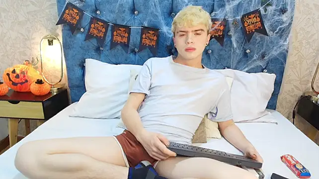 צ'אט XXX בשידור חי של Ian_Stone