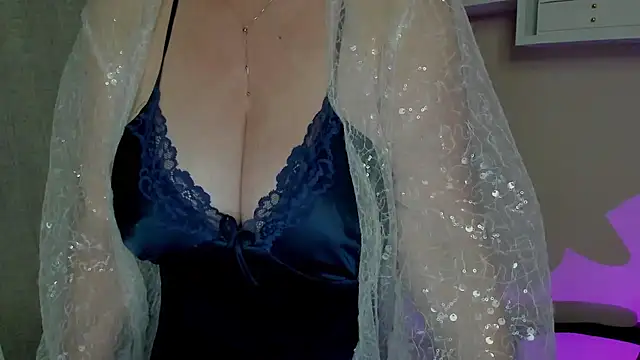 feliziaDesiren Live XXX chat