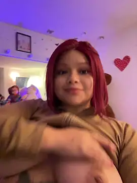 barbiee_doll1 élő XXX-chatje