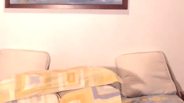 NAOMISEXY12's Live XXX Chat